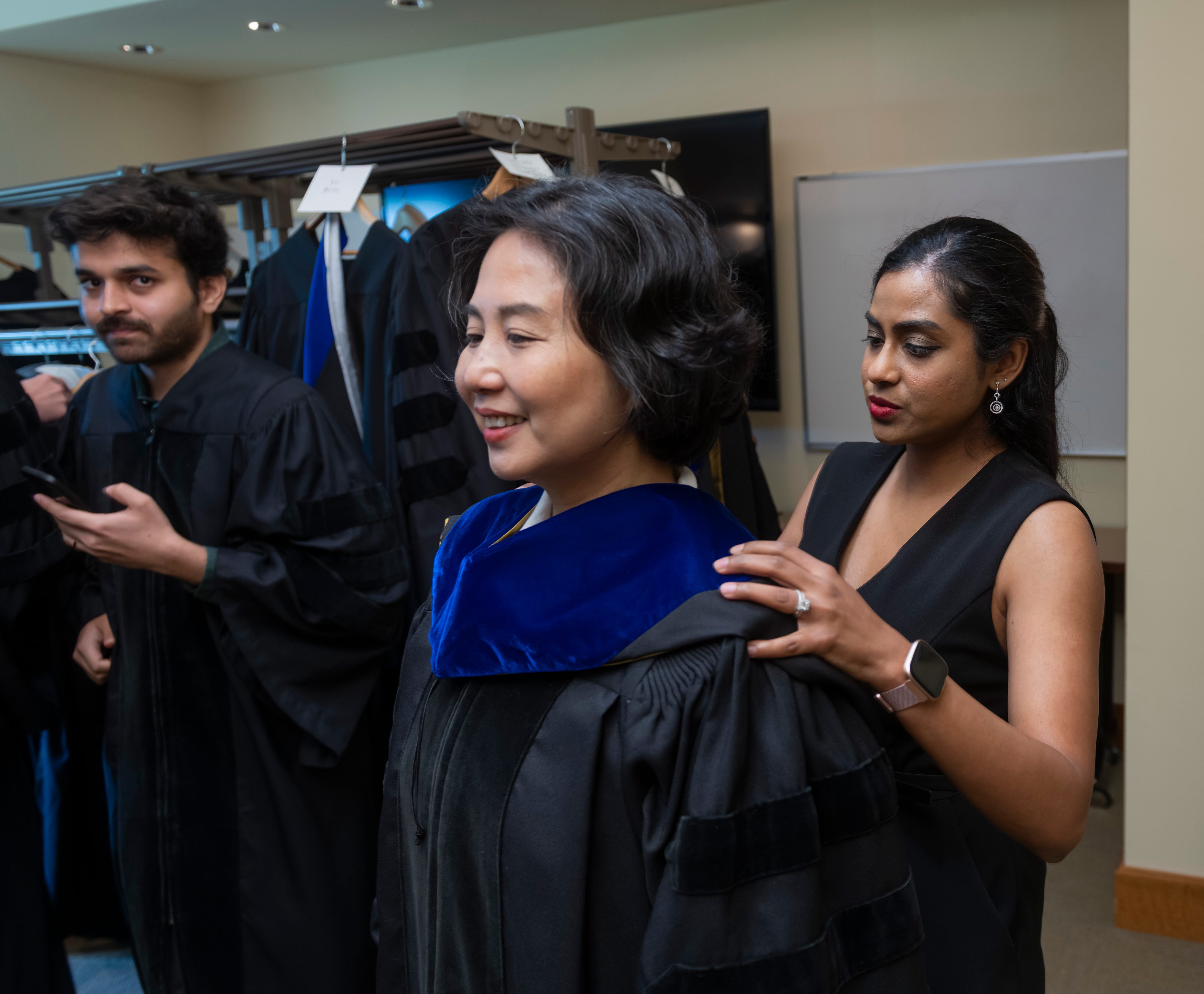 Stowers Ras Celebrating the 2025… | The Graduate School of the Stowers Institute